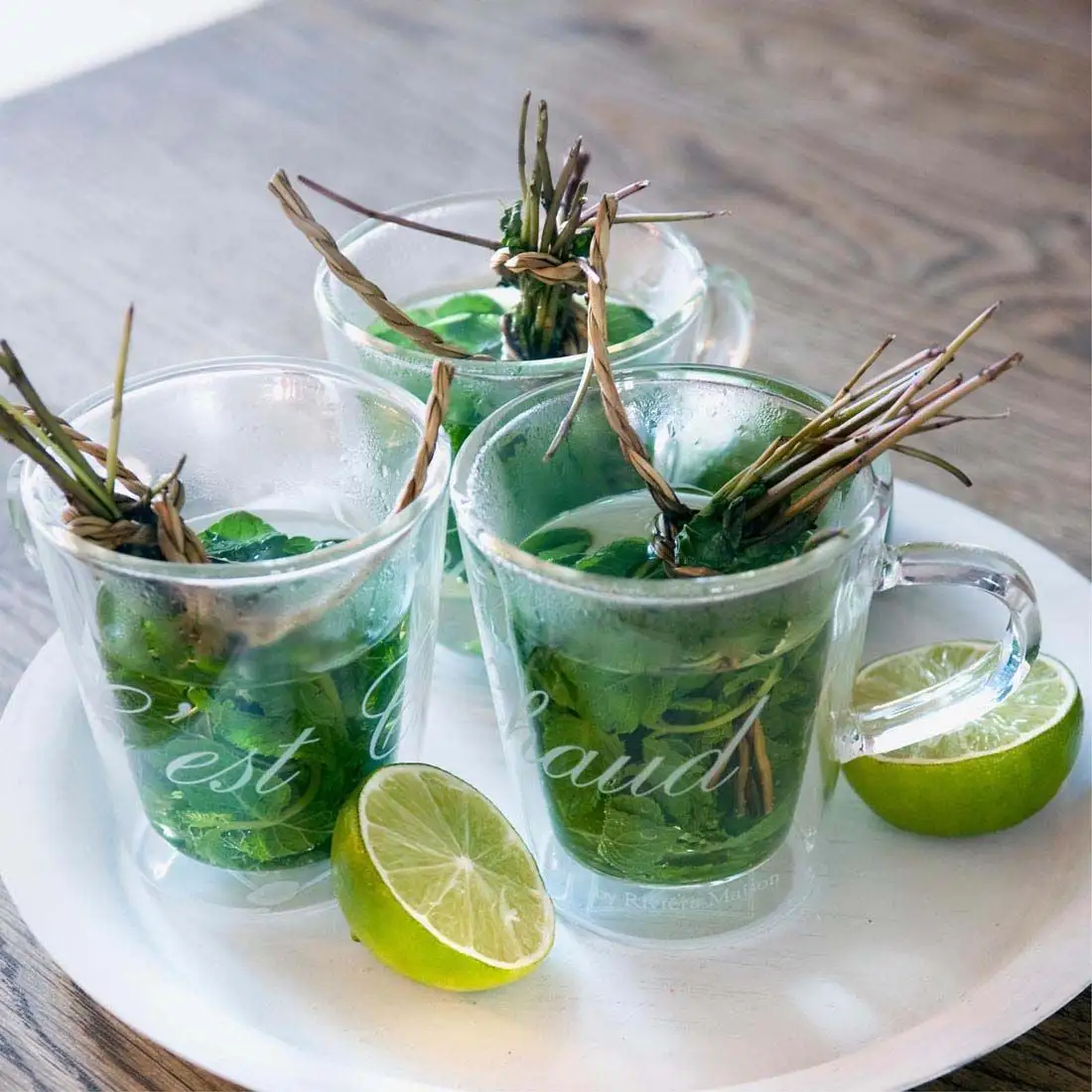 Riviera Maison C'est Chaud Mug L - Image 3