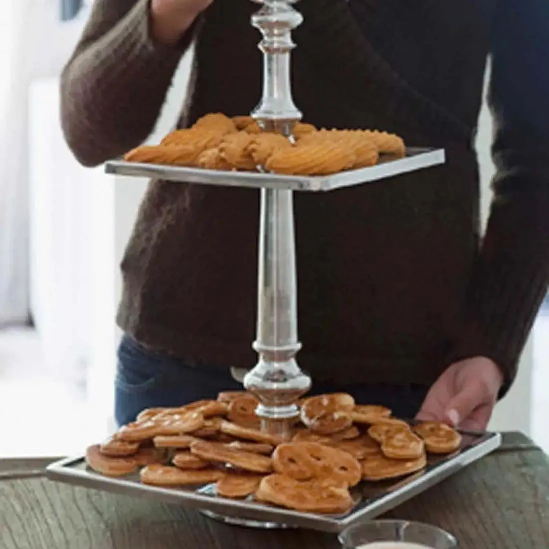 Riviera Maison Holland Park Cake Stand - Image 2