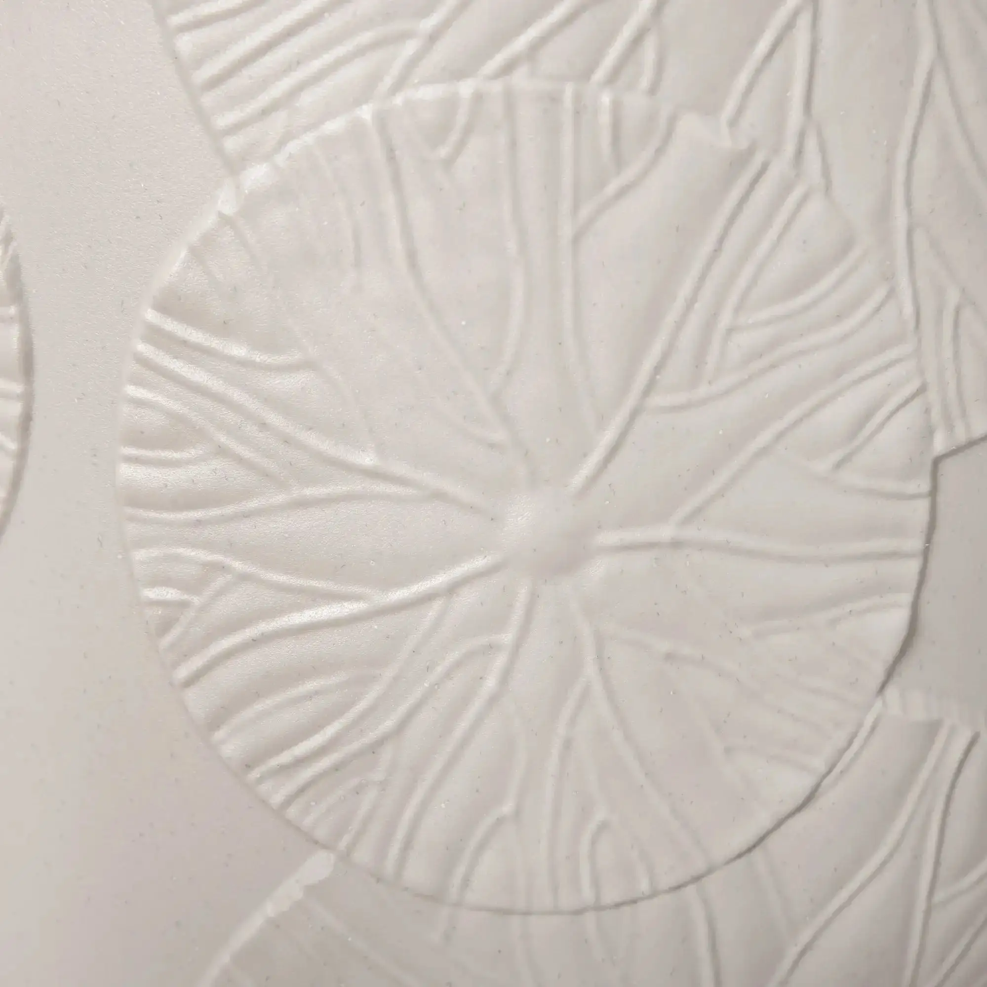 Elho Fuente Lily Round 38Cm (Grey) - Image 6