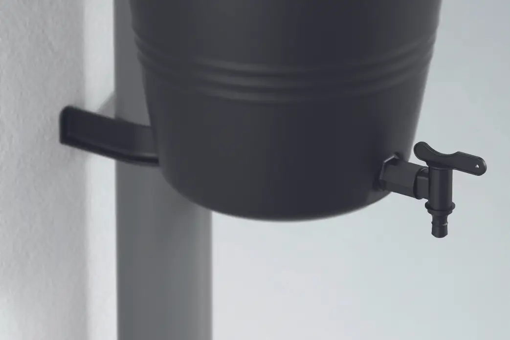 Elho Green Basics Rain Catcher 35Ltr (Black) - Image 4