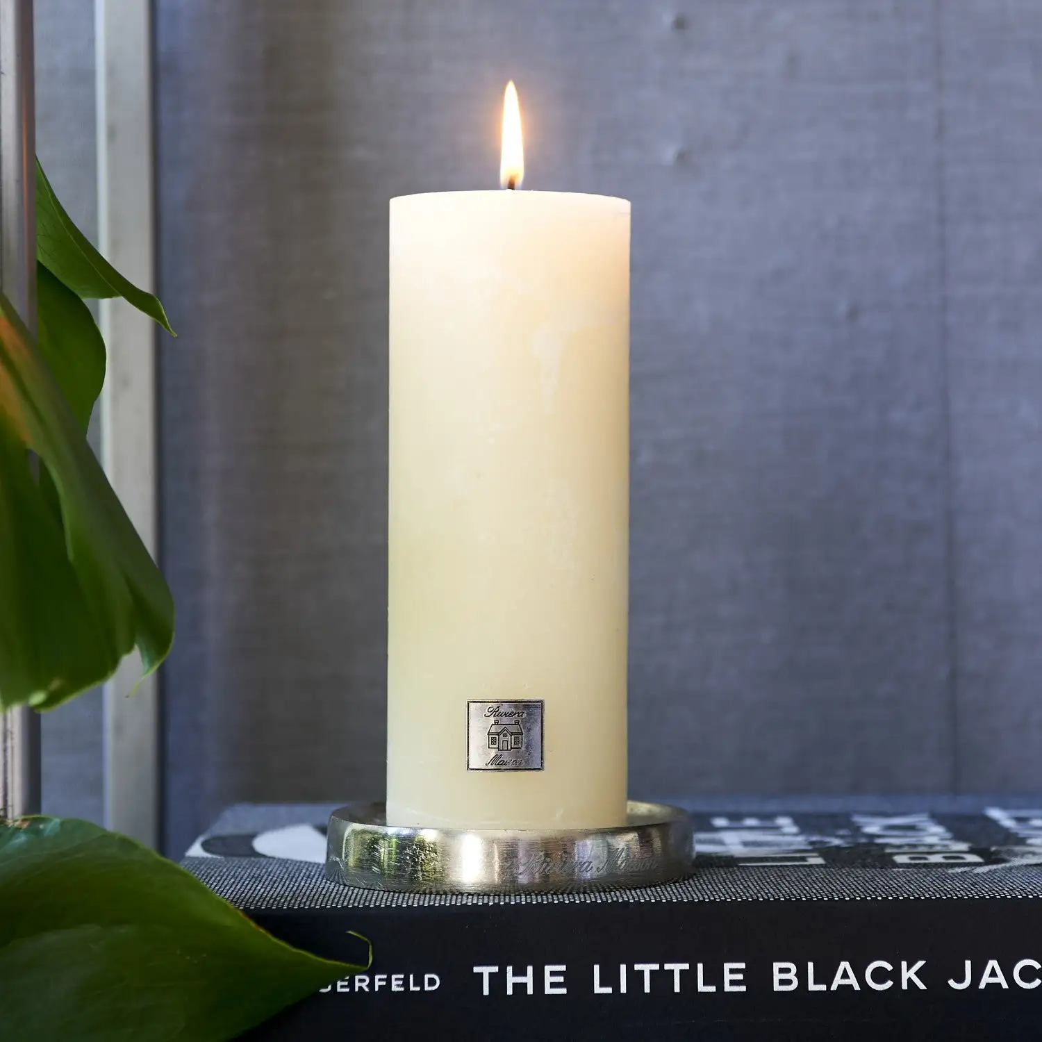 Merry Harriers Rustic Candle Basic Ivory 7x18