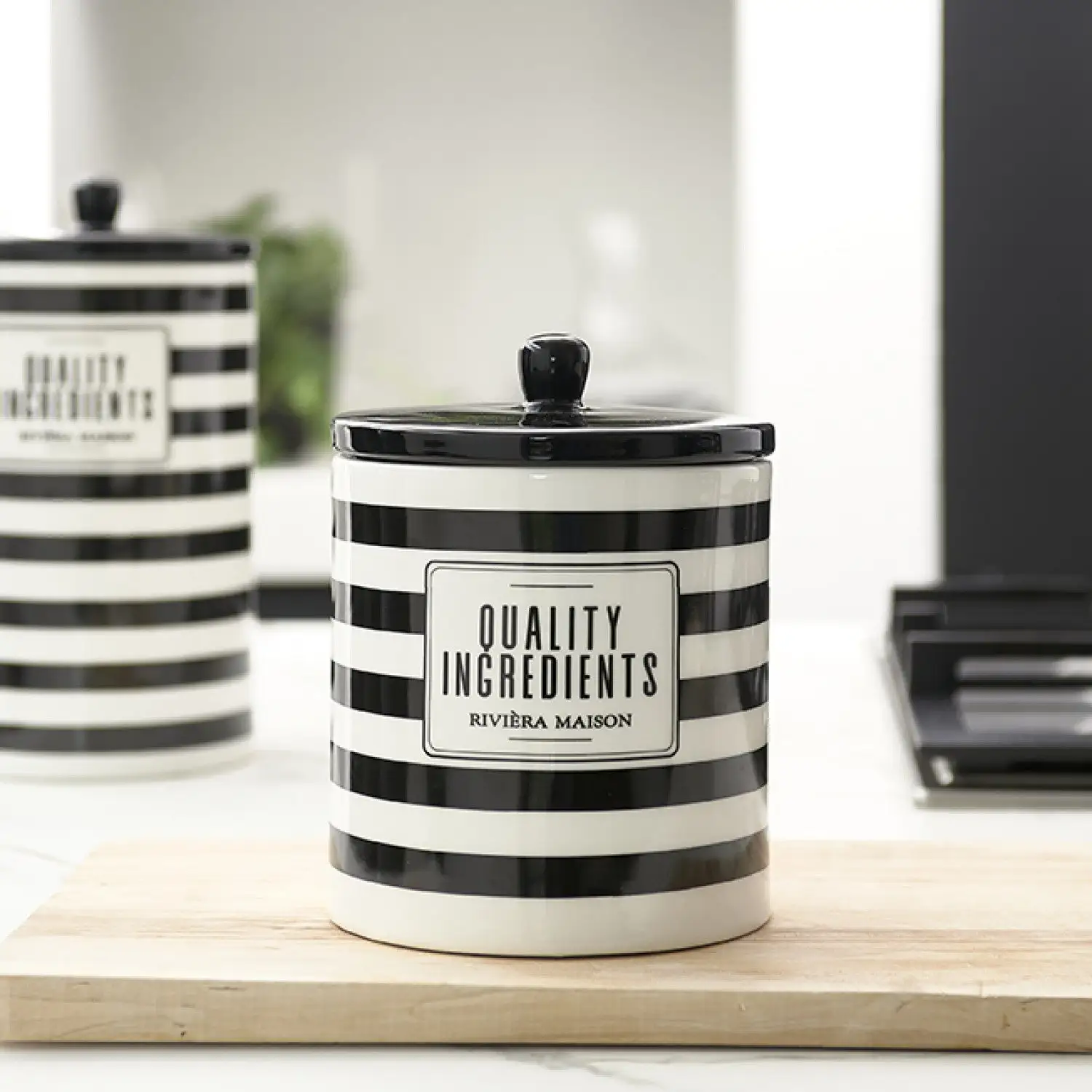 Merry Harriers RM Ingredients Storage Jar S