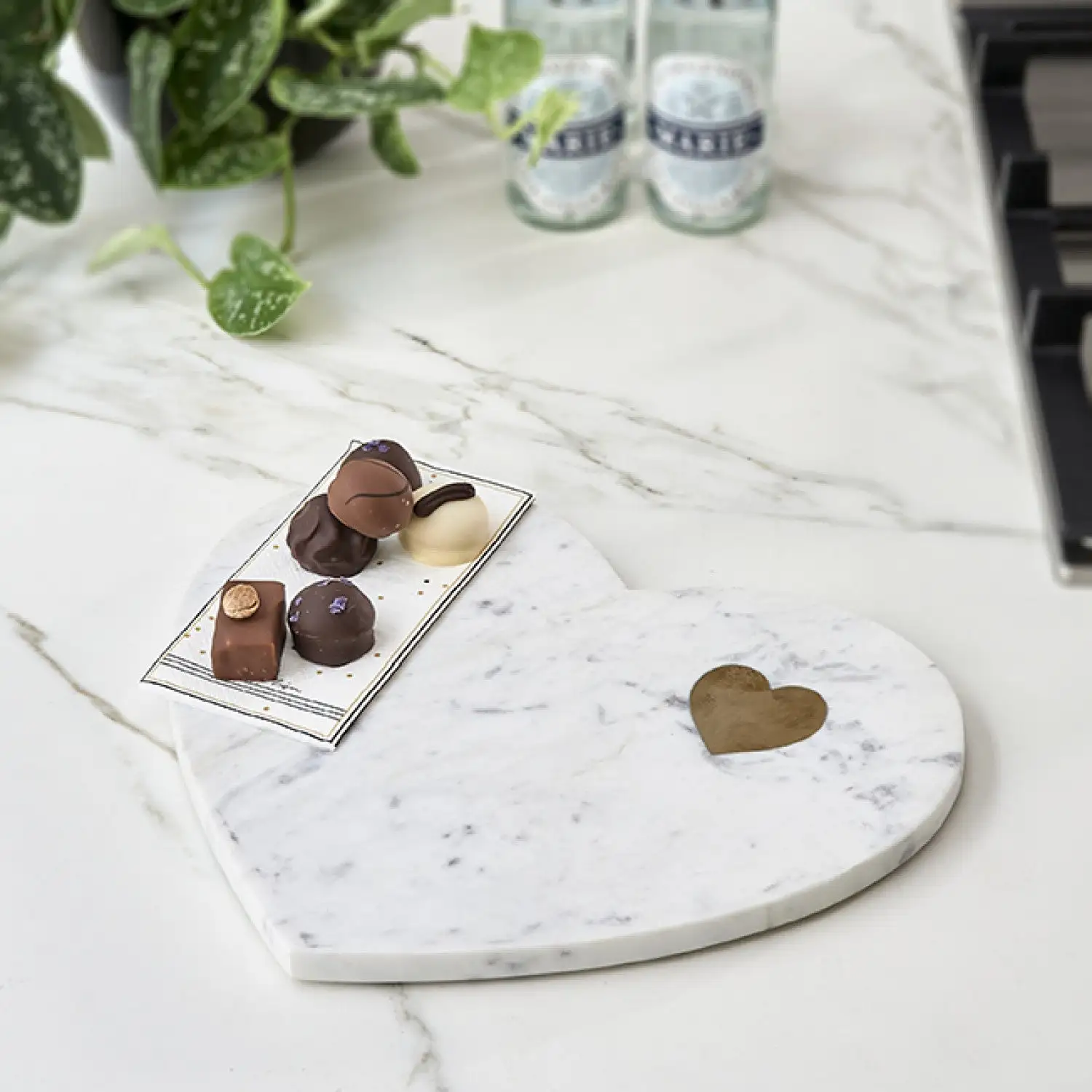 Riviera Maison Magic Marble Heart Serving Plate
