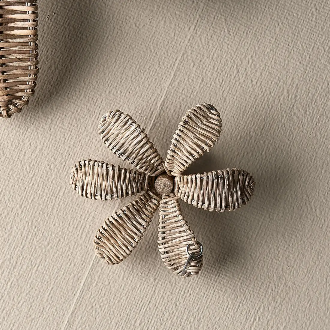 Riviera Maison Rustic Rattan Decoration Flower (Extra Small) - Image 2