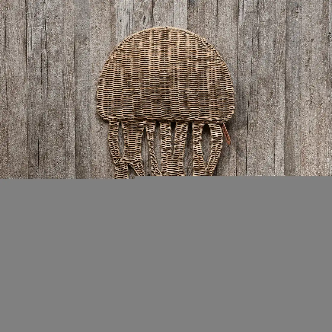Riviera Maison RR Rattan Jellyfish Wall Decoration - Image 2