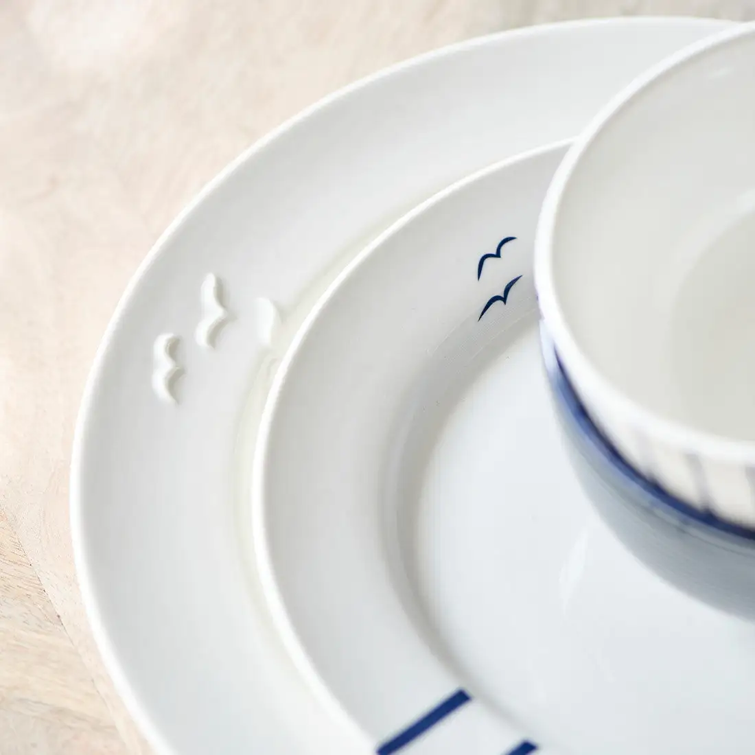 Riviera Maison Sylt Porcelain Bowl (White) - Image 3