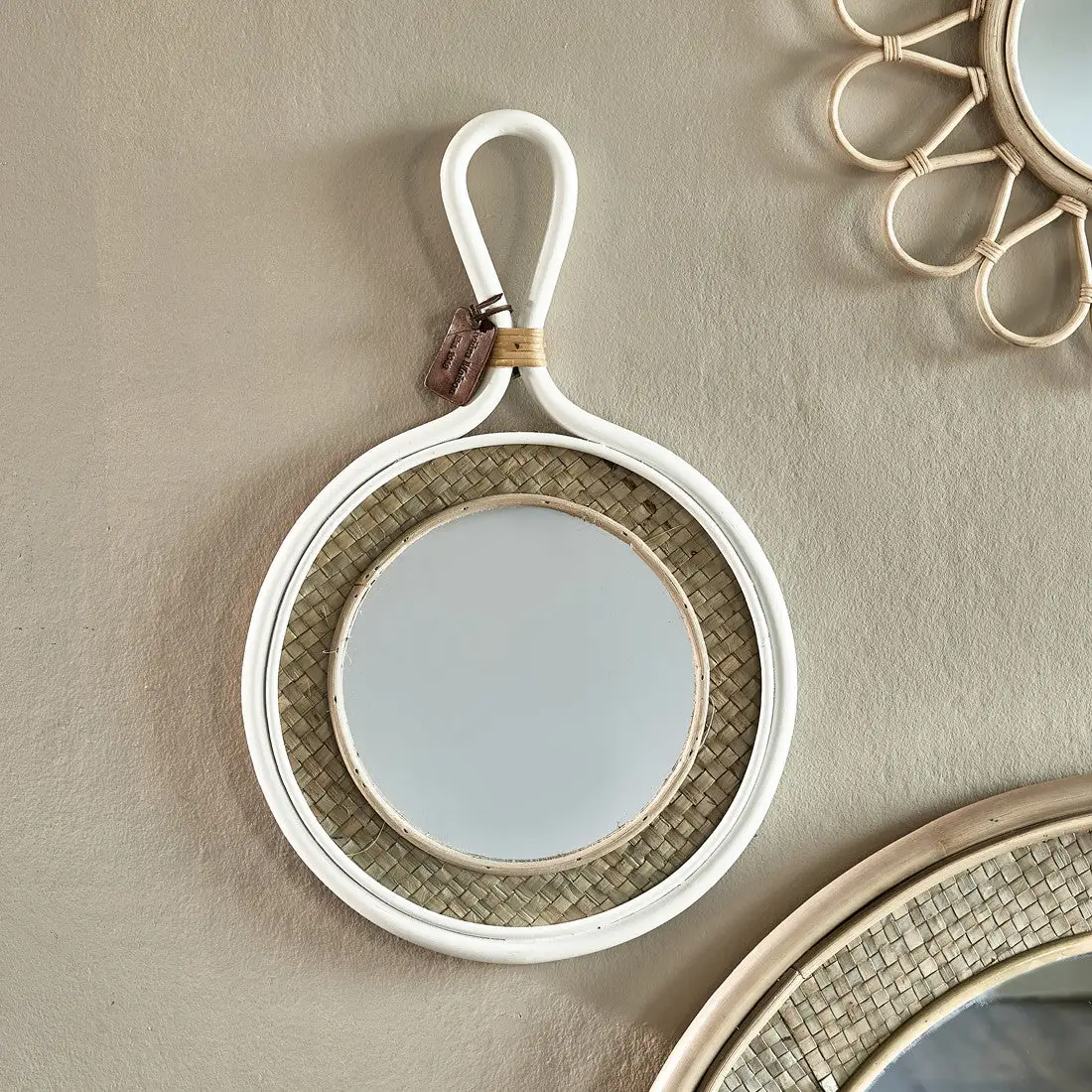 Riviera Maison Natural Weave Round Mirror - Image 2