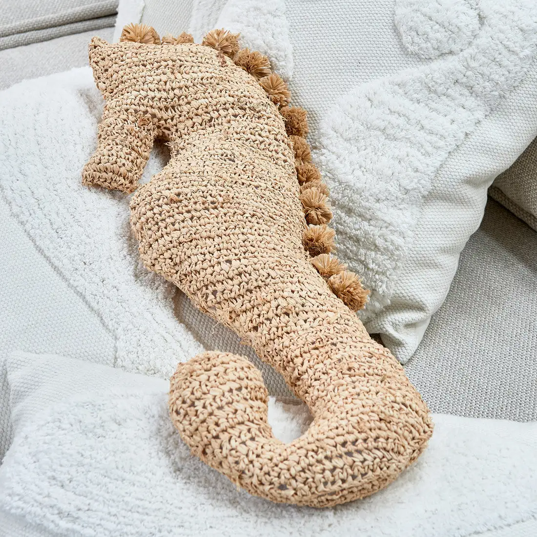 Riviera Maison Sea Horse Raffia Pillow - Image 2