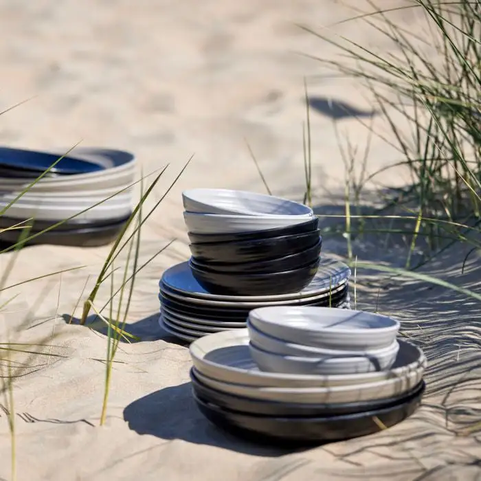 Riviera Maison Urban Outdoor Bowl Black S - Image 4