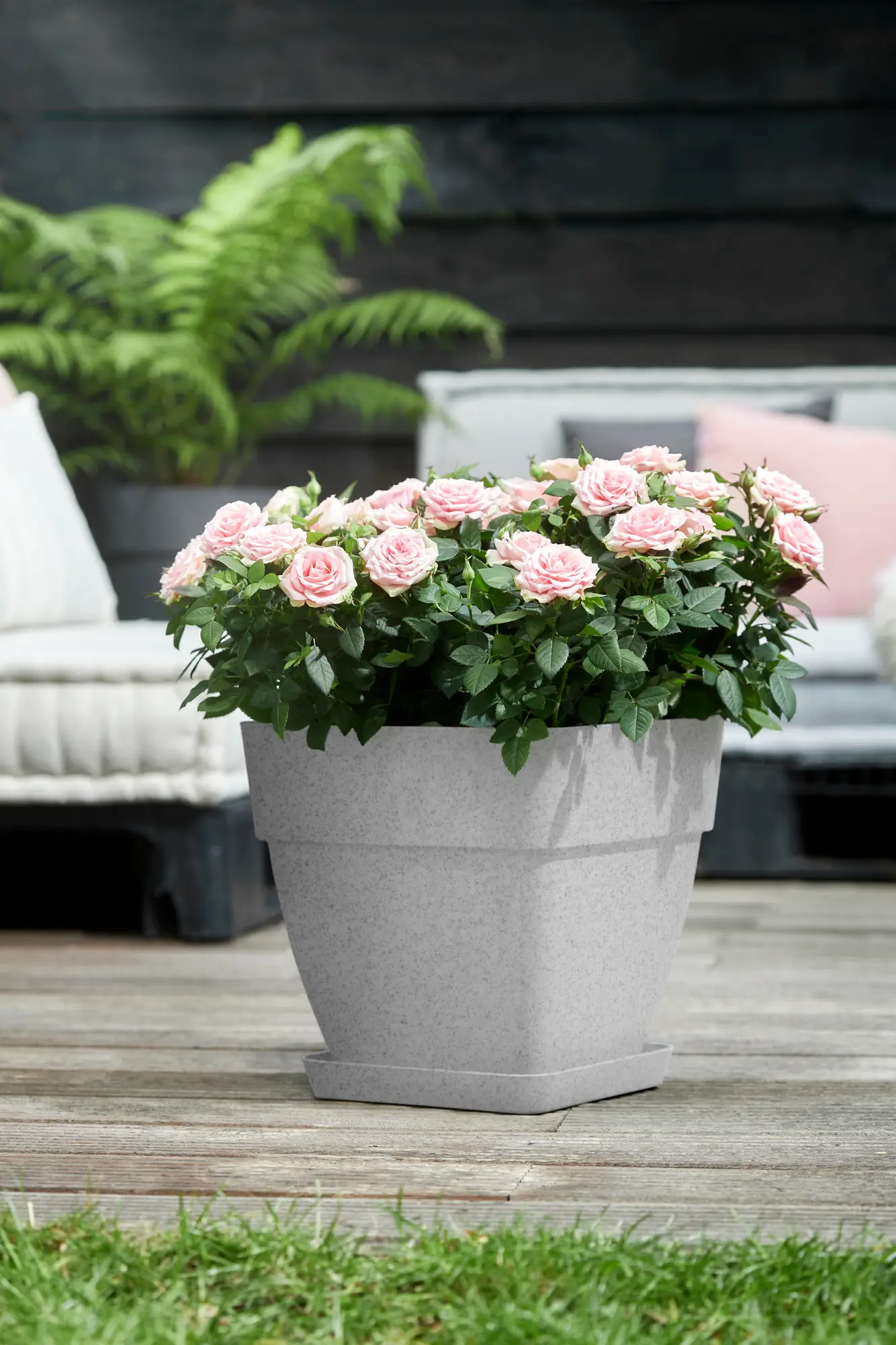 Elho Loft Urban Saucer Square 22 (Concrete) - Image 3