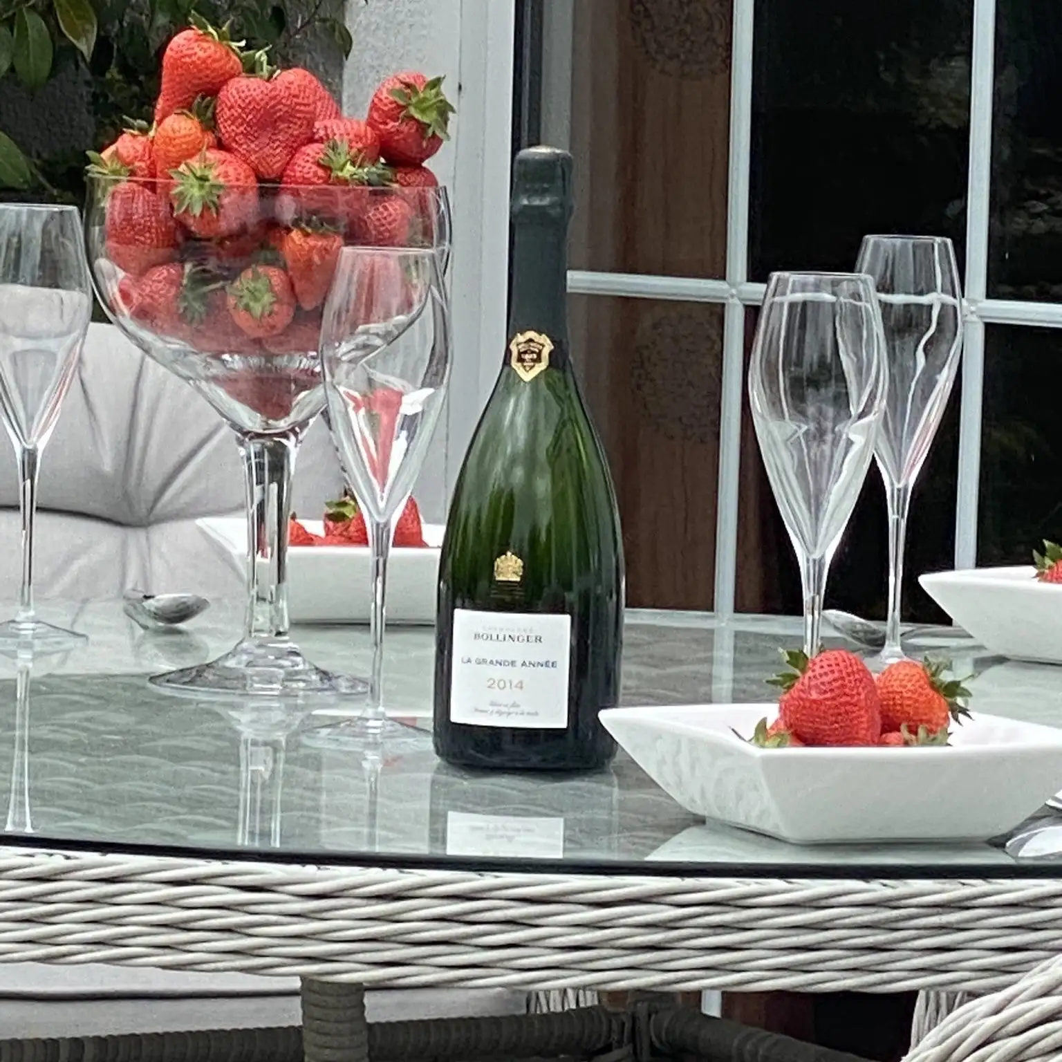 Sepino - 6 Seater Set With Round Table & Lazy Susan (Light Grey) - Image 6