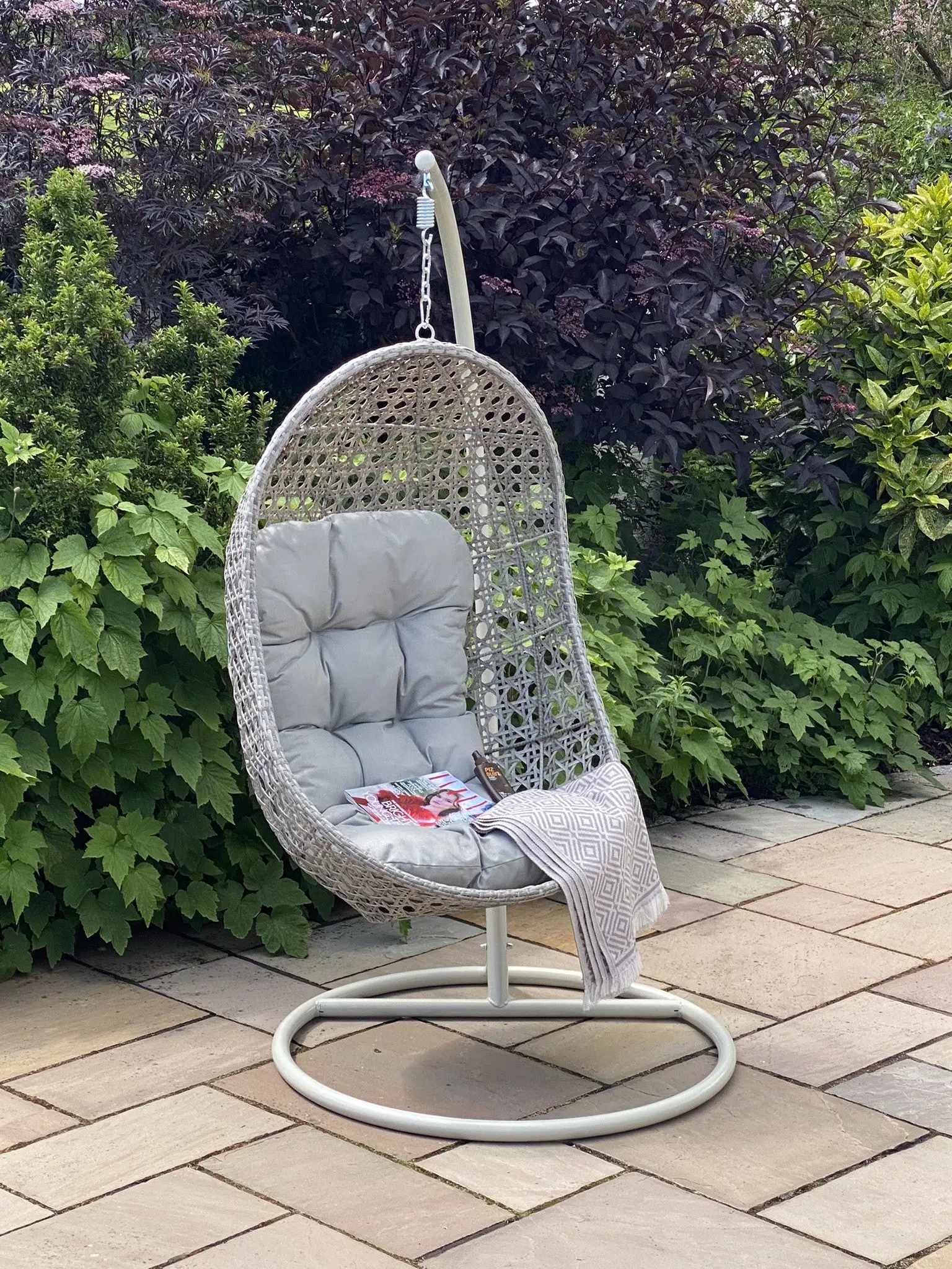 Barcelona - Single Pod Hanging Chair (Grey)