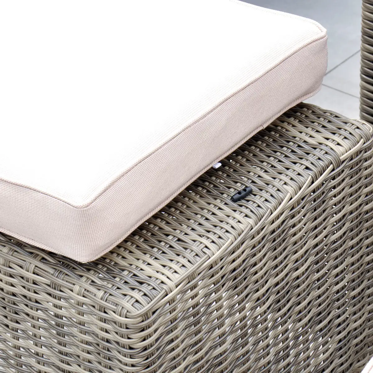 Chester - Corner Set With Table - Image 6