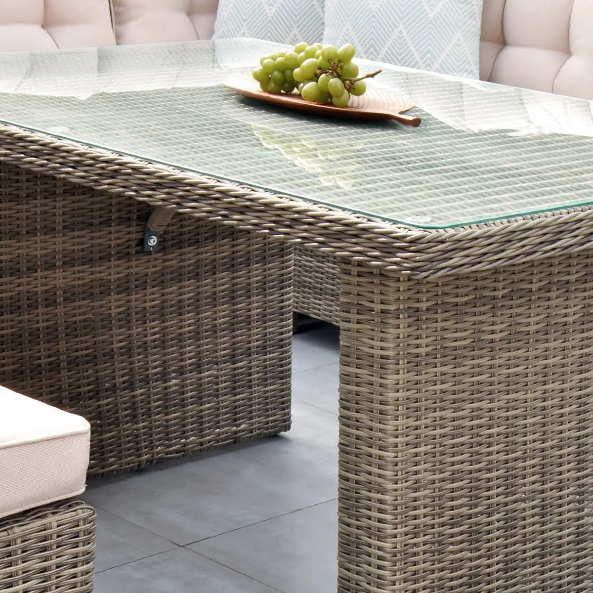 Chester - Corner Set With Table - Image 9