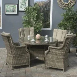 Hampton - 4 Seat Set With 120cm Round Table